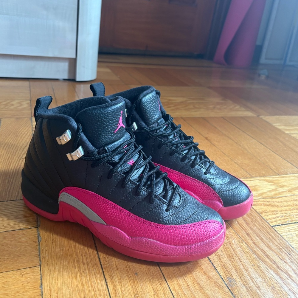 Air Jordan 12 Retro GS “Deadly Pink”